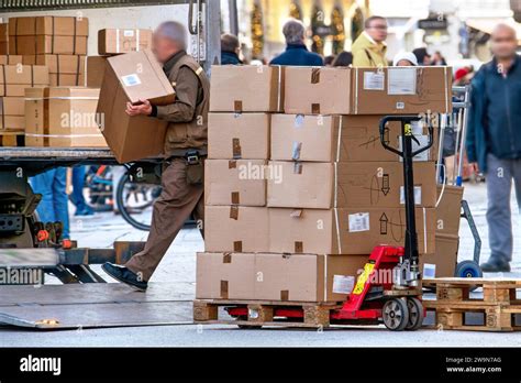 UPS Paketdienst Coburg Öffnungszeiten .